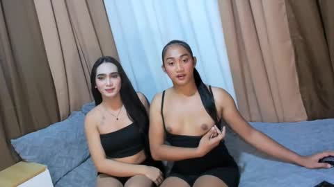 gorgeous_niicole online show from March 26, 4:23 pm