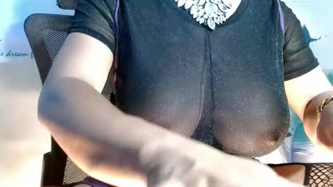 Blake Anders... online show from November 2, 1:24 pm