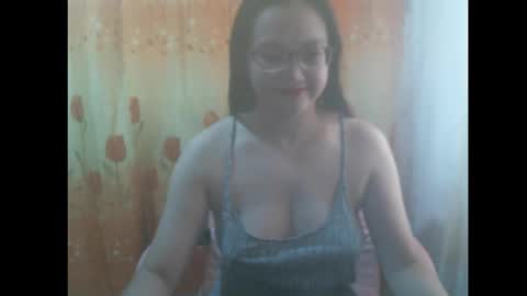 gorgeousmama online show from December 15, 1:54 am