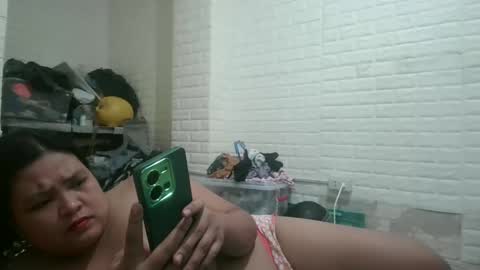 gorgeousselenaxx online show from February 24, 9:10 am