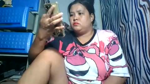 Snapshot of gorgeousselenaxx chatting on July 26, 1:03 am gorgeousselenaxx online show from July 26, 1:03 am