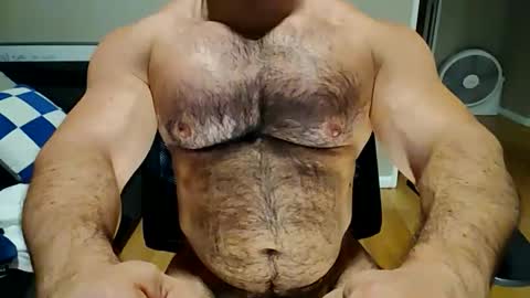 Snapshot of gorillaba chatting on March 25, 9:15 am gorillaba online show from March 25, 9:15 am