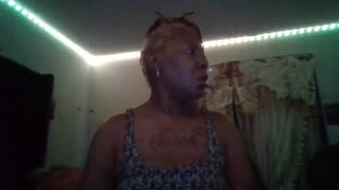 Sue Goddess online show from November 2, 5:37 pm