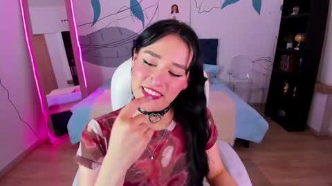 Snapshot of goth_alice chatting on October 27, 7:40 pm Alice online show from October 27, 7:40 pm