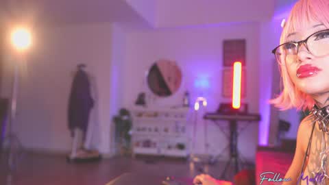 Snapshot of goth_dolll chatting on September 26, 10:25 pm sophie Special celebration a the beach 300k followers 3011 and 0112 online show from September 26, 10:25 pm