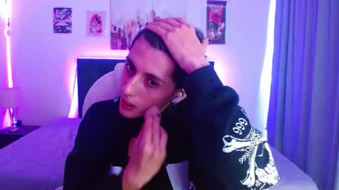 goth_minerva online show from December 17, 1:28 pm