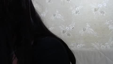 Amy online show from December 3, 11:24 pm