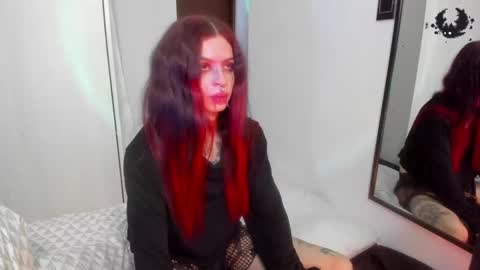 Snapshot of goth_ru chatting on December 5, 8:55 pm Russ online show from December 5, 8:55 pm