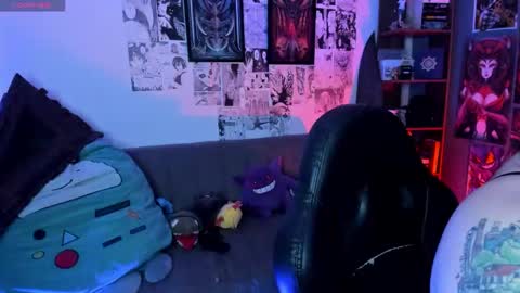 Engel   Please help me to reach 50 thumbs up online show from February 12, 3:12 am