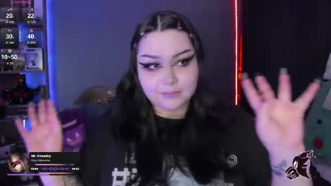 Snapshot of goth_stein chatting on June 23, 12:30 am Engel Please help me to reach 50 thumbs up online show from June 23, 12:30 am