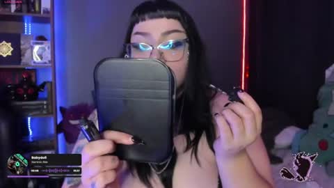 Snapshot of goth_stein chatting on July 17, 1:34 am Engel Please help me to reach 50 thumbs up online show from July 17, 1:34 am