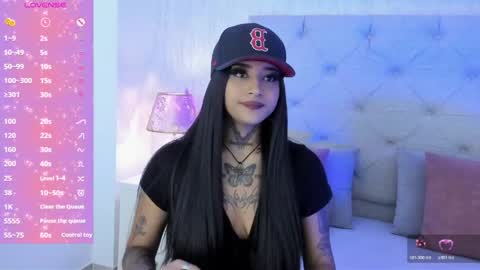 Snapshot of goth_tasha chatting on April 23, 1:57 pm goth_tasha online show from April 23, 1:57 pm