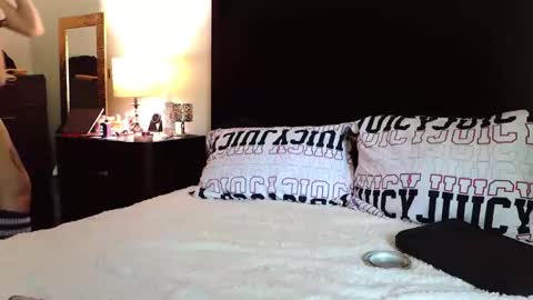 gothbaby305 online show from March 22, 8:56 pm