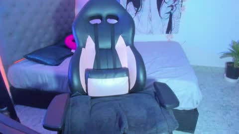 Snapshot of gothic9goddes chatting on May 6, 11:43 pm GG online show from May 6, 11:43 pm