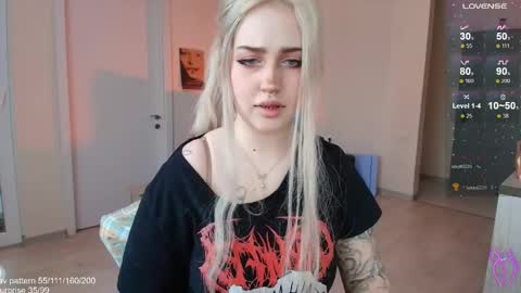 traumfrau Kira angel face devil eyes I SELL A LOT VIDEO IN GALLERY online show from April 2, 12:25 pm