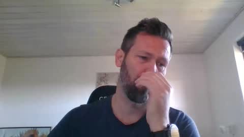 Snapshot of gottalop chatting on September 27, 8:52 am gottalop online show from September 27, 8:52 am