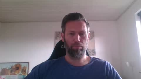 Snapshot of gottalop chatting on October 24, 11:06 am gottalop online show from October 24, 11:06 am