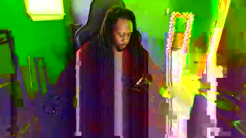 Snapshot of gottalovechocolatexxx chatting on October 22, 8:19 pm gottalovechocolatexxx online show from October 22, 8:19 pm