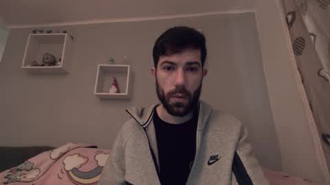 gottalovelatinas online show from January 9, 9:23 am