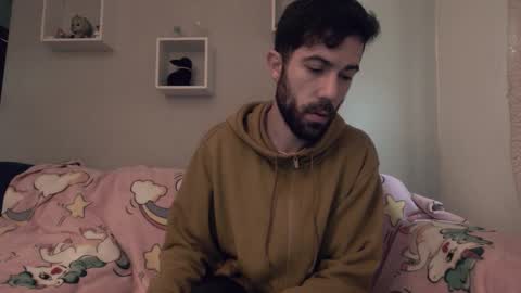 gottalovelatinas online show from January 10, 9:33 am