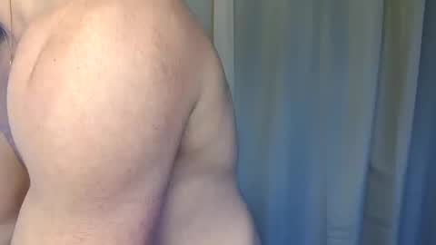 goura2000 online show from January 30, 3:29 pm