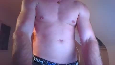 goura2000 online show from September 23, 9:18 pm