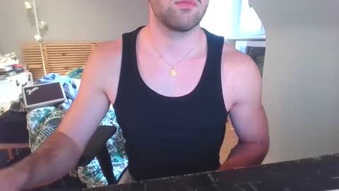 Snapshot of goura2000 chatting on March 15, 4:35 pm goura2000 online show from March 15, 4:35 pm