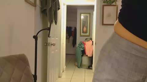 Snapshot of gparadise777 chatting on January 14, 1:22 am gparadise777 online show from January 14, 1:22 am