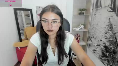 Snapshot of grace__lovely chatting on September 17, 8:32 pm Grace online show from September 17, 8:32 pm