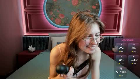 Snapshot of grace_blush chatting on October 9, 6:55 am Grace online show from October 9, 6:55 am