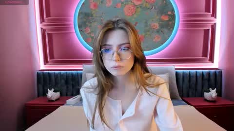 Snapshot of grace_blush chatting on October 15, 7:08 am Grace online show from October 15, 7:08 am