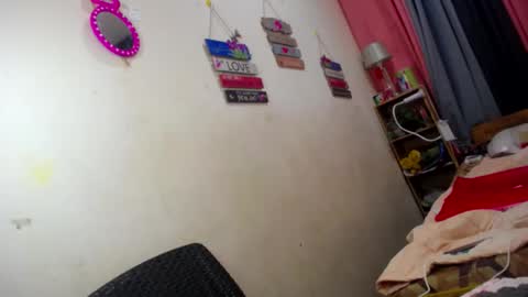 my name is  GRACEY  online show from December 11, 4:07 am