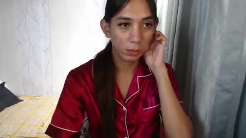 HoneyGrace online show from February 17, 7:38 am