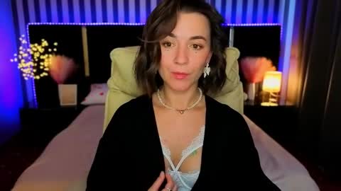 gracefulmichelle online show from April 12, 8:08 am