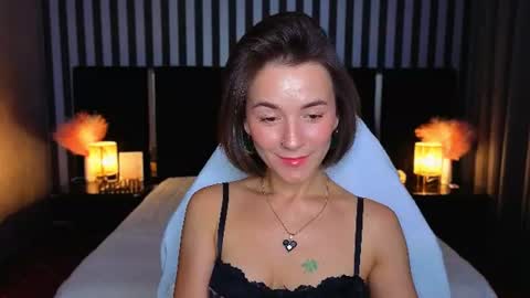gracefulmichelle online show from July 11, 7:05 pm