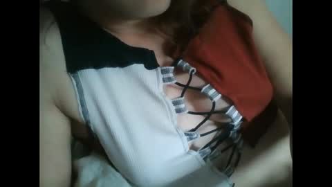 graciegirl995 online show from May 26, 4:36 pm