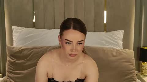 GracieSand online show from June 24, 4:11 am