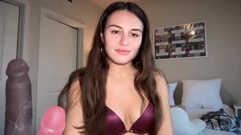 Gracie Smith online show from January 31, 9:24 pm