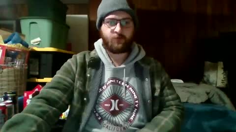 Snapshot of grannyfucker95 chatting on February 8, 9:03 am grannyfucker95 online show from February 8, 9:03 am