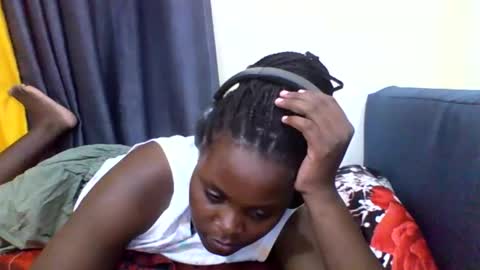 grannylover_ online show from December 17, 7:53 pm