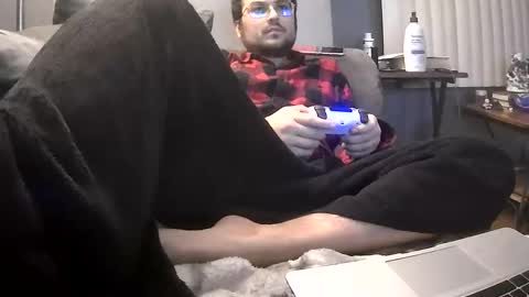 Get US to 1000 you wont be disapointed online show from December 28, 4:51 am