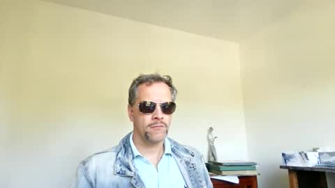 grattitude online show from November 23, 10:31 pm