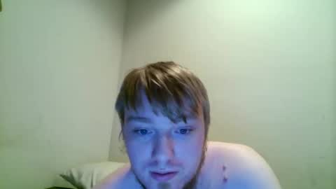 gravewalker22 online show from February 4, 3:12 am