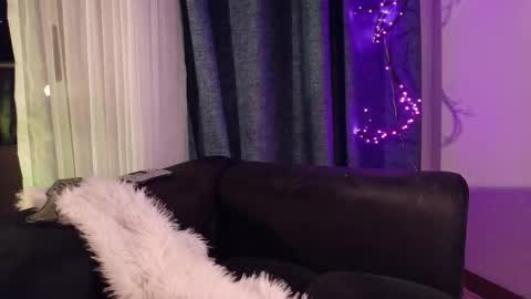 Snapshot of grayce_blossoms24 chatting on February 18, 12:39 am grayce blossoms24 online show from February 18, 12:39 am