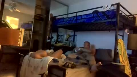 Snapshot of grd137 chatting on January 16, 9:02 am grd137 online show from January 16, 9:02 am