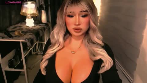 Snapshot of great_selfsuckerts chatting on October 12, 11:04 pm PAULATHEONE online show from October 12, 11:04 pm