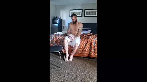 greatfullone online show from April 27, 12:36 pm