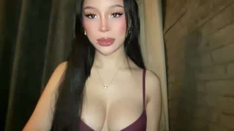 Marie Pelie online show from December 22, 11:29 am