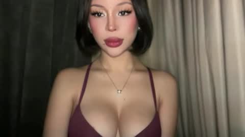 Marie Pelie online show from February 10, 3:54 am