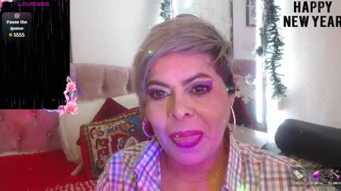 Grecia online show from January 3, 1:03 pm